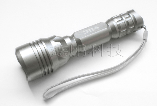 M9 CREE Q5 LED强光手电筒